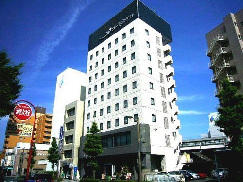 Court Hotel Hamamatsu image 1