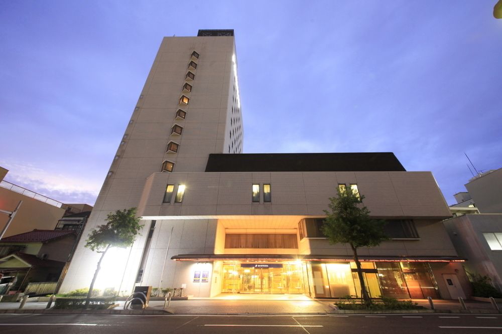 Quintessa Hotel Ogaki image 1
