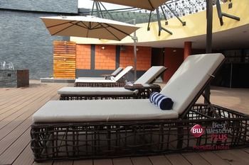 Rooftop Pool