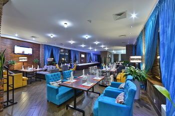 Hotel Bar