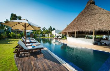 Navutu Dreams Resort & Wellness Retreat image 1