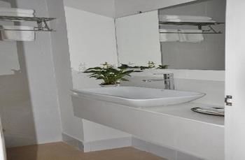 Koh Kong Bay Hotel photo 2