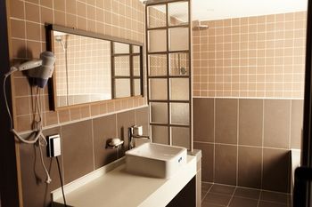 Q5 HOTEL photo 4