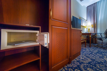 In-Room Safe