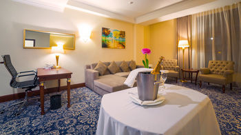 Room Service - Dining
