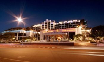 Hotel Front - Evening or Night