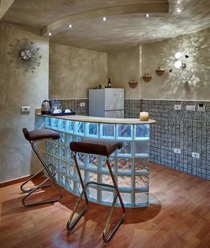 In-Room Kitchenette