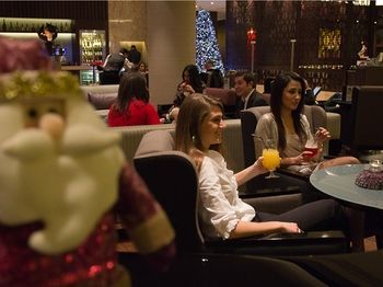 Hotel Lounge