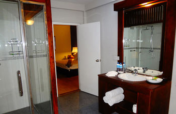 Brook Boutique Hotel photo 2
