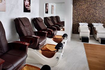 Nail Salon