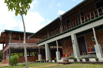 Travelway Village