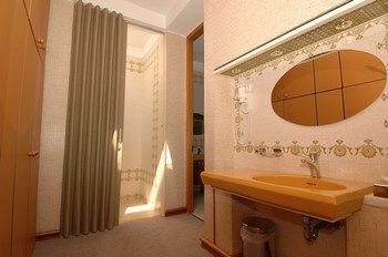 Hotel Auska photo 3