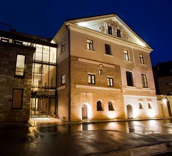 Hotel Front - Evening or Night