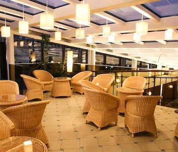 Hotel Lounge