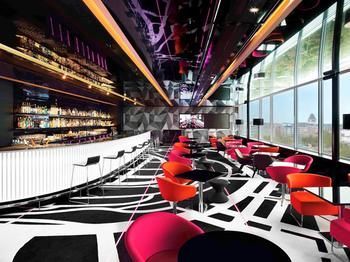 Hotel Bar