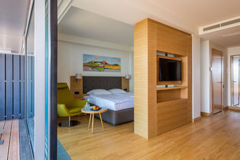 Guestroom View