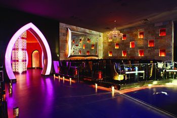 Hotel Bar