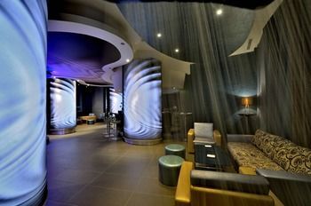 Hotel Lounge