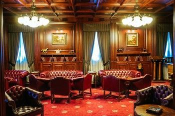 Hotel Lounge