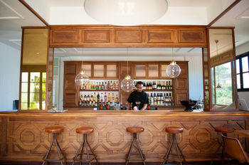 Hotel Bar