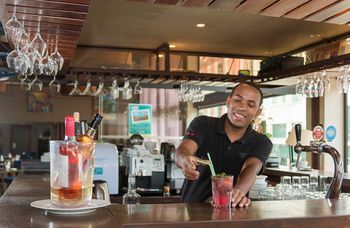 Hotel Bar
