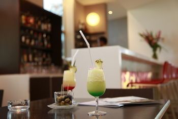 Hotel Lounge