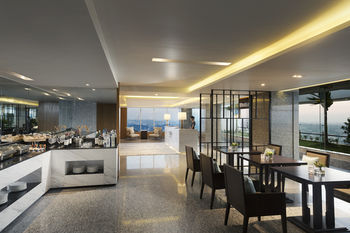 Executive Lounge