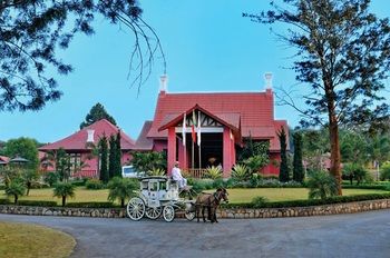 Aureum Palace Hotel & Resort Pyin Oo Lwin ピンウールィン Myanmar thumbnail