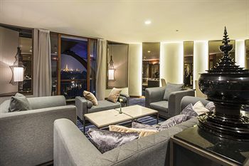 Executive Lounge