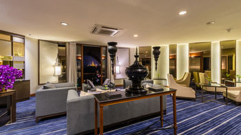 Executive Lounge