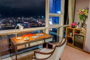 In-Room Business Center