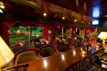 Hotel Lounge