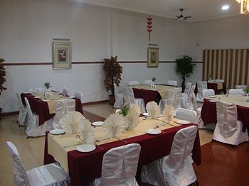 Family Dining