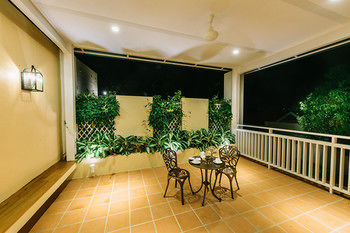 Botanica Mansion photo 3