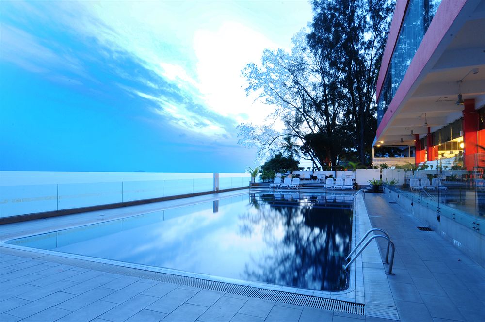 Hotel Sentral Seaview 탄중토공 Malaysia thumbnail