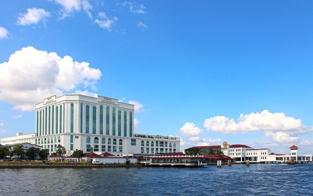 Berjaya Waterfront Hotel Johor Bahru ジョホール バル Malaysia thumbnail