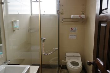 Family Hotel photo 2