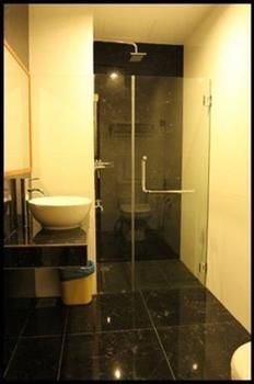 WF Hotel photo 2