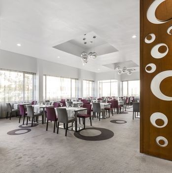 Food Court
