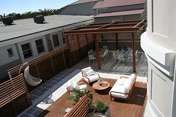 Courtyard View