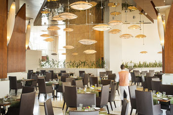 Hotel Lounge