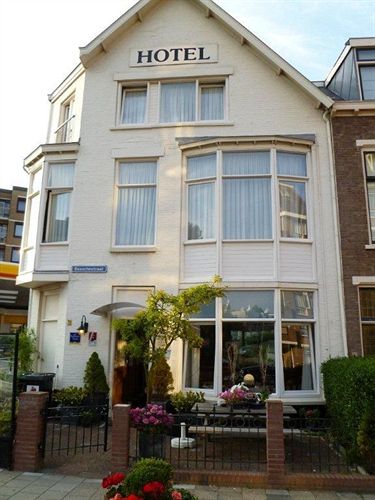 Hotel 't Witte Huys Scheveningen image 1