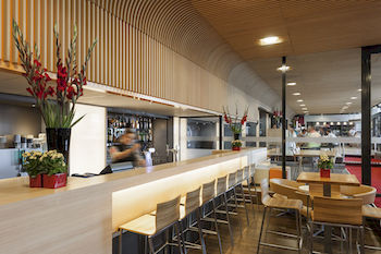 Hotel Bar