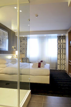 Guestroom View
