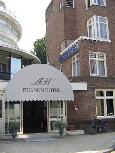 Budget Trianon Hotel image 1