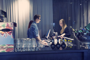 Hotel Bar