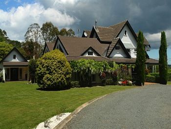 Hurstmere House photo 5