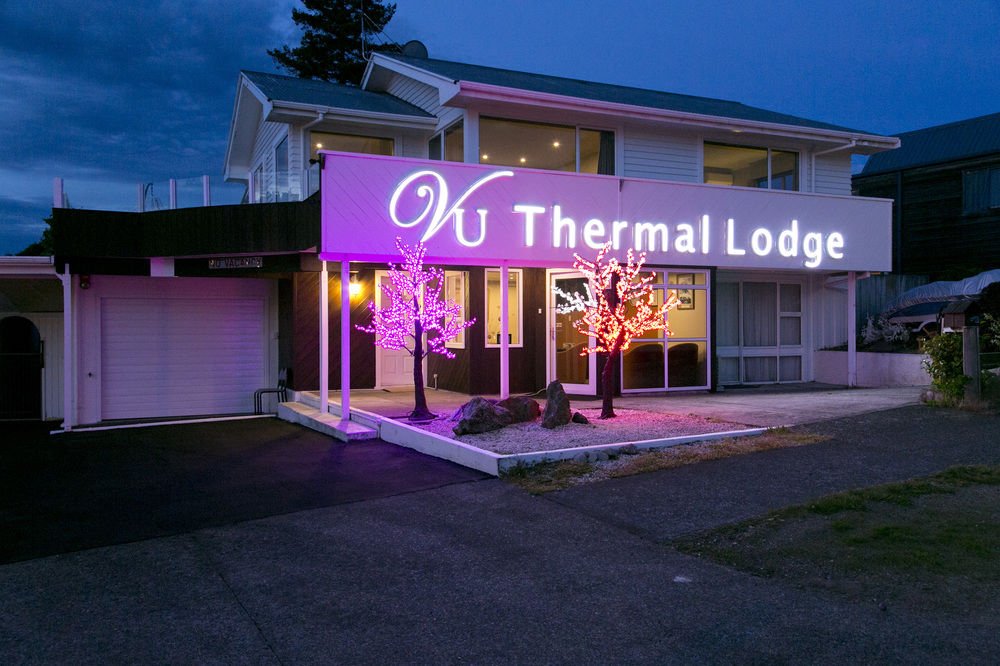 VU Thermal Lodge image 1