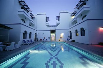 Beach Hotel