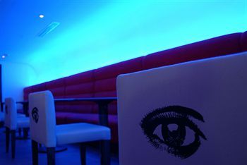 Hotel Lounge